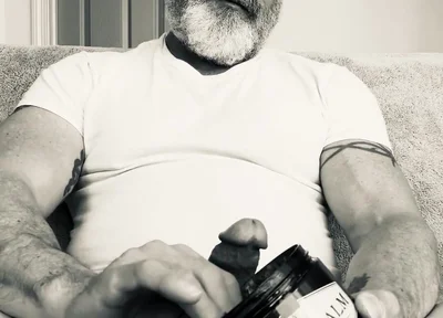 Hot B&w Bate
