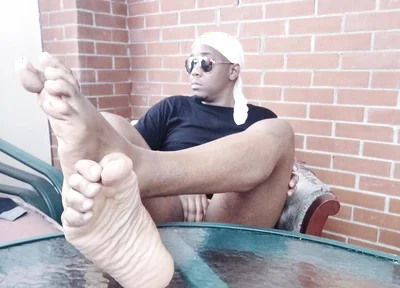 I Show My Soft Soles in Underwear (2025)