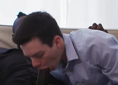 Hunk Harrison Feelss Pre-date Boner Leads To Handjob & Doggystyle With Texas Twink