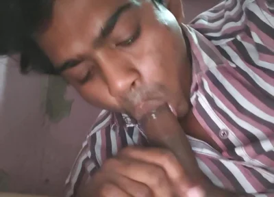 Desi Hot Indian Boy Sucking Dick on the Night