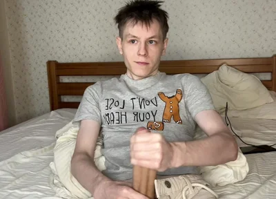 Three Days Abstinence Ends in Twink Bed Flooding