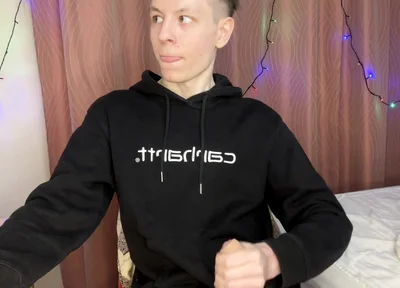 Twink Prostate Tingles During Intense Solo Hand Pump