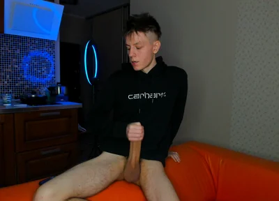 Horny College Twink Edges Huge Cock Until Explosive Cumshot