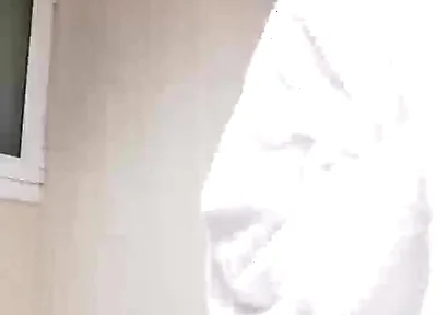 Play me hard