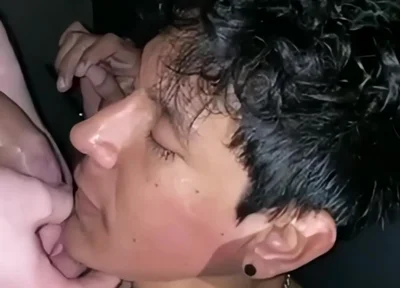 Don't Move, Your Throat Is Locked on Me!