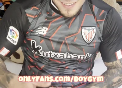 Football Player No Hands Cum