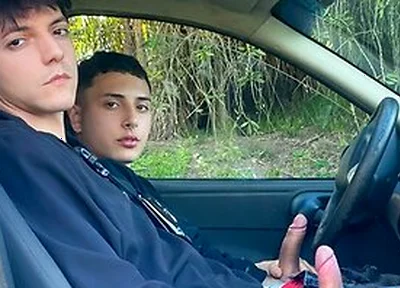 Ride Share Hookup: Horny Twink Picks Up Sexy Passenger And They End Up Fucking Raw With Uriel Simon And Dylan Segundo