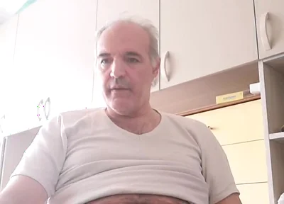 Preliminary Exercises to Start Masturbating with Pleasure!