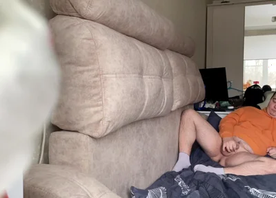 Young Guy Limara19981 Masturbates and Enjoys Orgasm