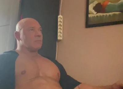 Long Wank Amateur Bodybuilder