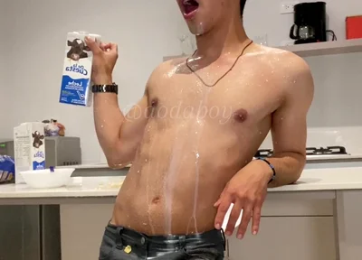 Shower Milk and Cum