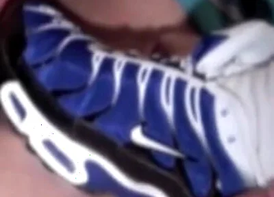 Arab slut submissed to the sneakers of his 2 friends