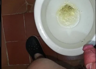Compilation of Horny Twinks Peeing and Masturbating