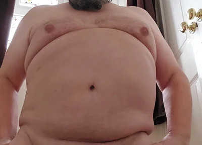 Kneeling Nude Wank to Camera